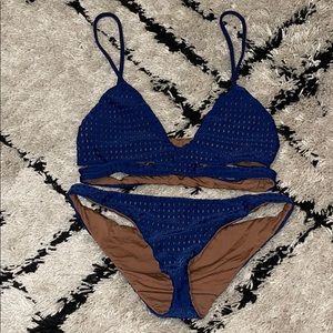 Acacia Haku mesh top